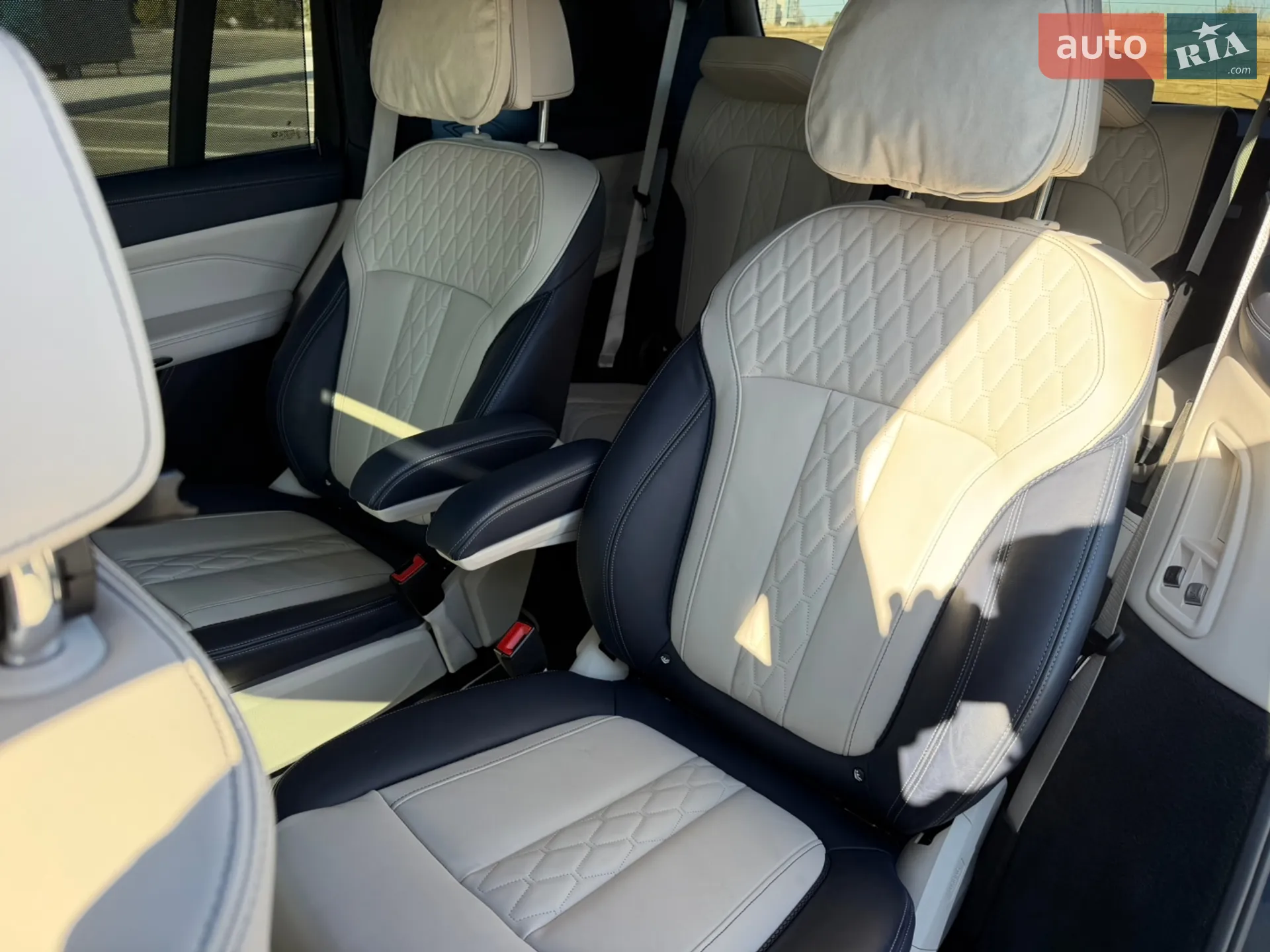 2019 BMW X7 - мініатюра 22