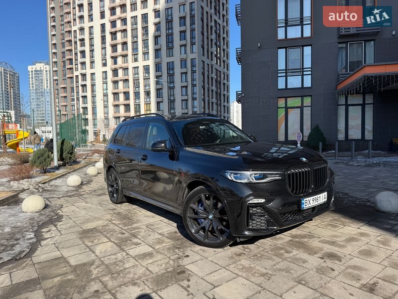 Внедорожник / Кроссовер BMW X7 2021 в Киеве