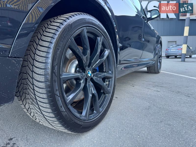 Внедорожник / Кроссовер BMW X7 2021 в Киеве