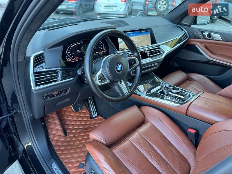 Внедорожник / Кроссовер BMW X7 2021 в Киеве