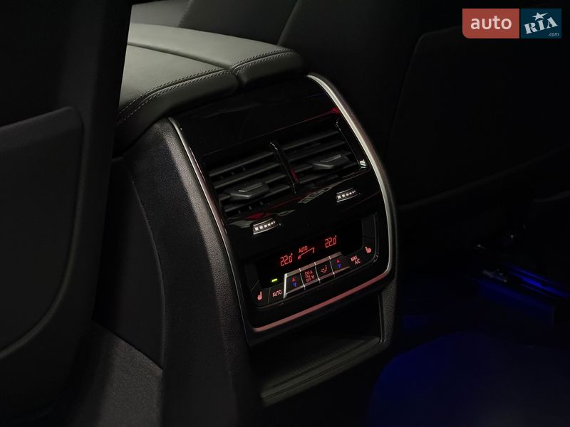 Позашляховик / Кросовер BMW X7 2025 в Тернополі