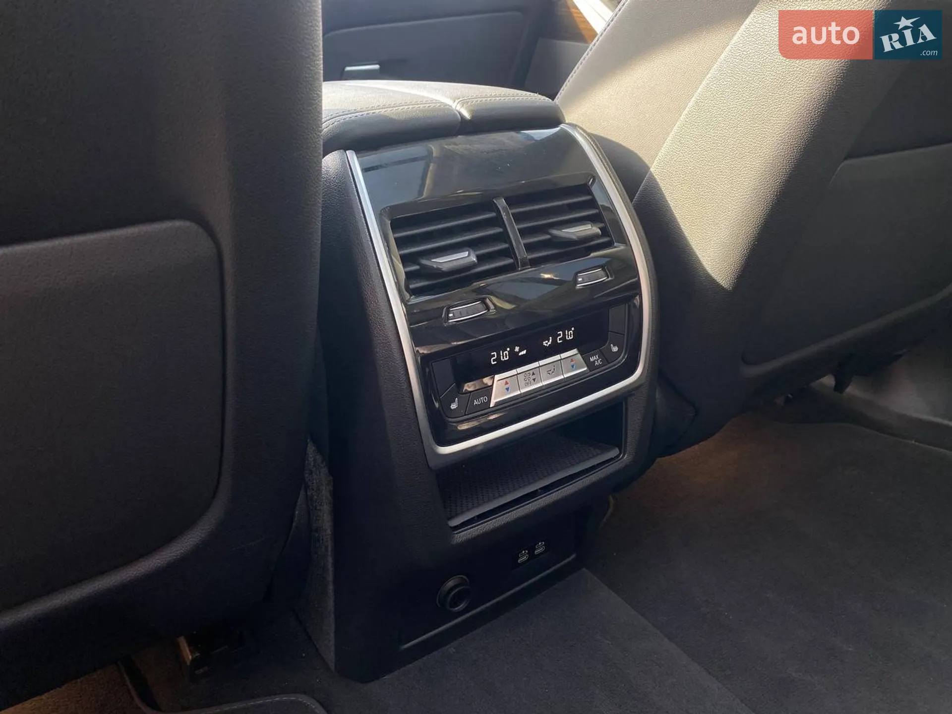 2023 BMW X7 - мініатюра 28