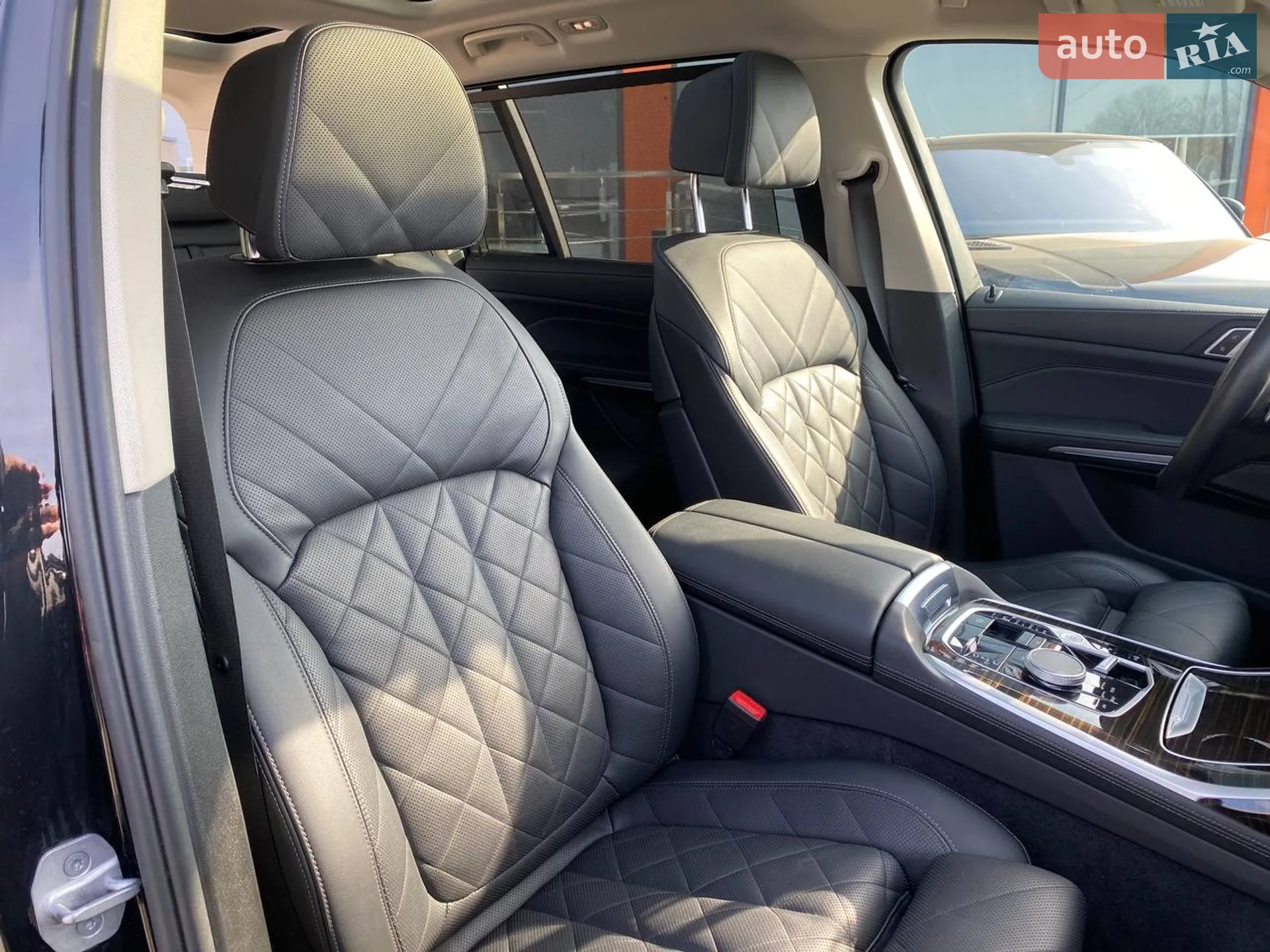 2023 BMW X7 - мініатюра 32