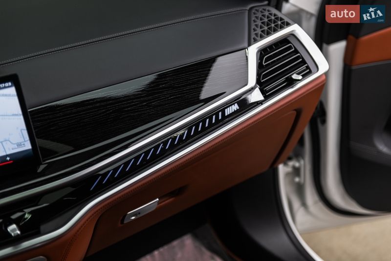 Позашляховик / Кросовер BMW X7 2023 в Мукачевому фото 30 Позашляховик / Кросовер BMW X7 2023 в Мукачевому