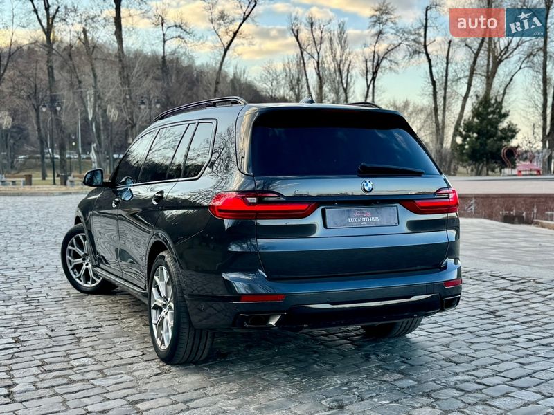 Позашляховик / Кросовер BMW X7 2020 в Києві