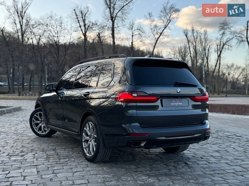 Позашляховик / Кросовер BMW X7 2020 в Києві