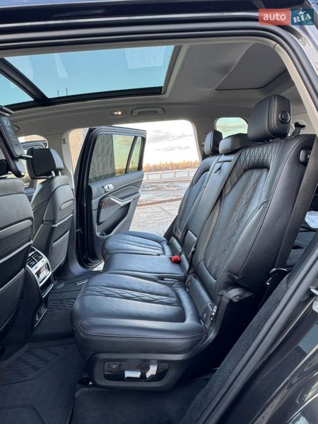 Позашляховик / Кросовер BMW X7 2020 в Києві