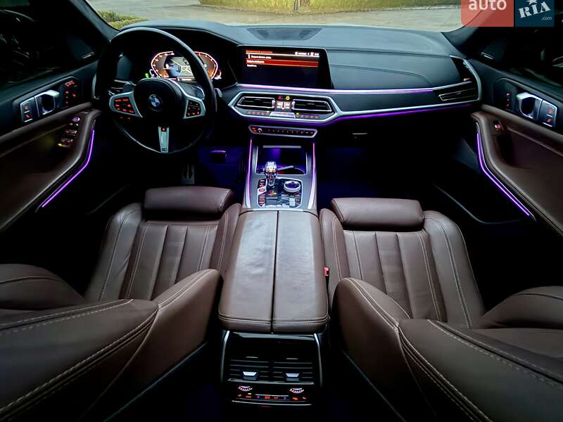 Позашляховик / Кросовер BMW X7 2022 в Києві