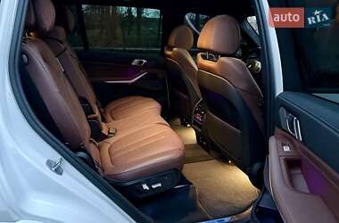 Позашляховик / Кросовер BMW X7 2022 в Києві