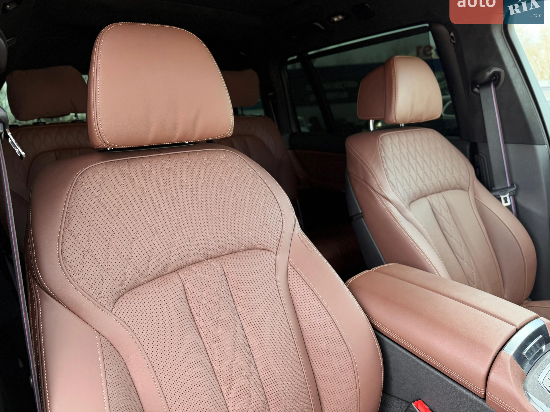 2024 BMW X7 - мініатюра 74