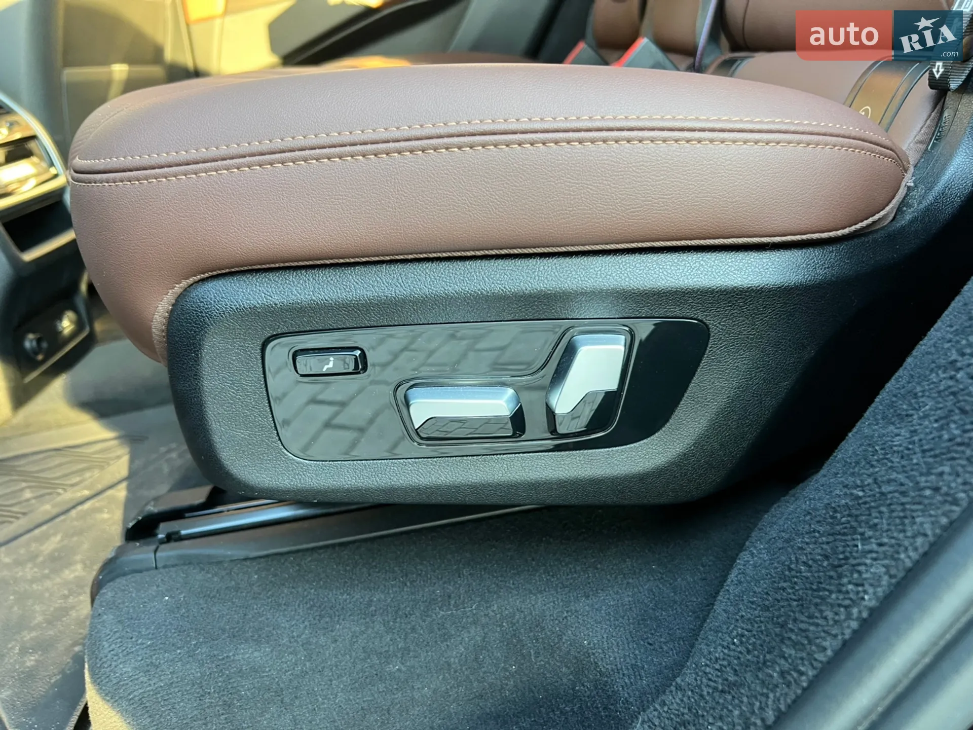 2022 BMW X7 - мініатюра 16