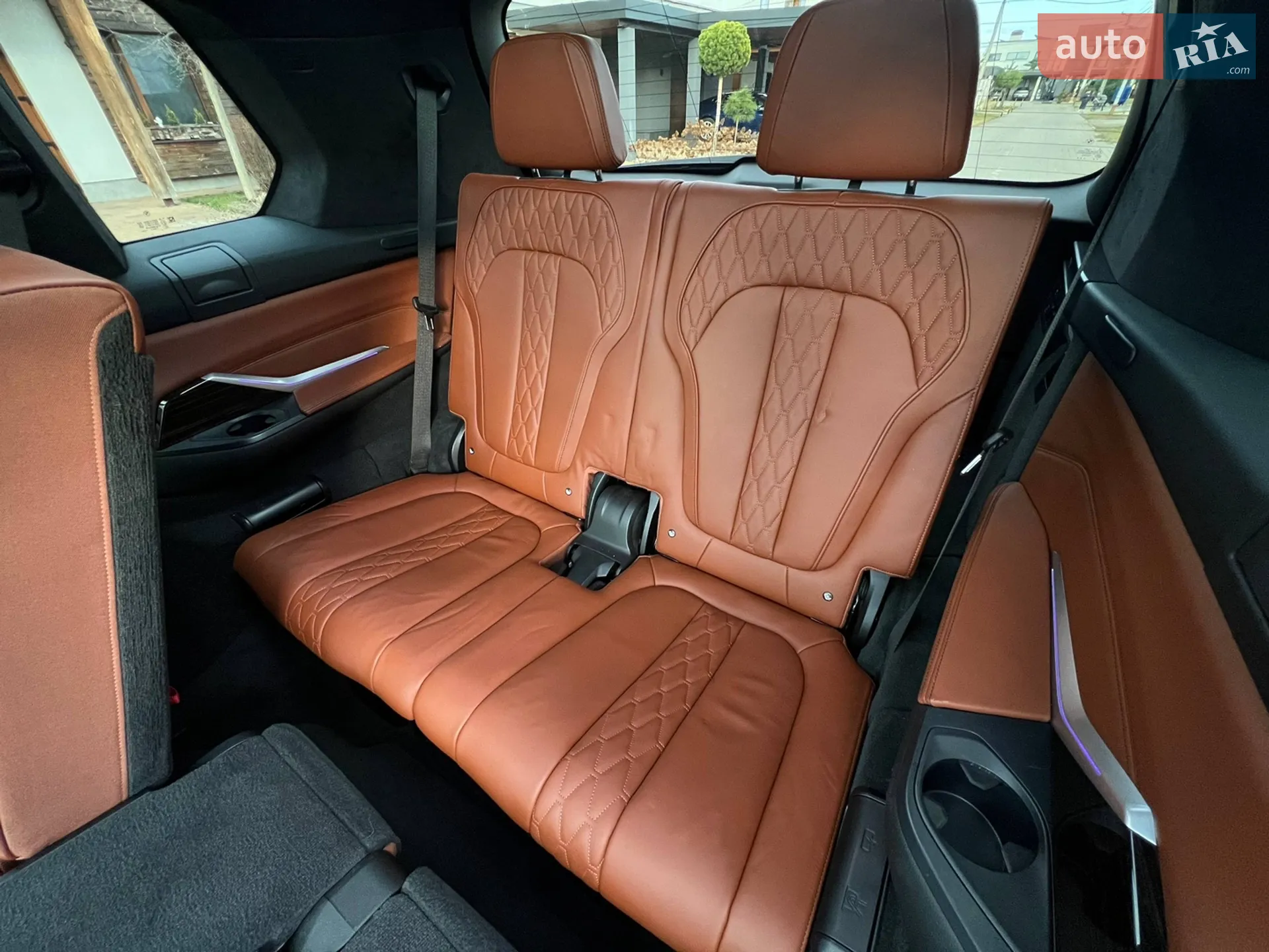2021 BMW X7 - мініатюра 16
