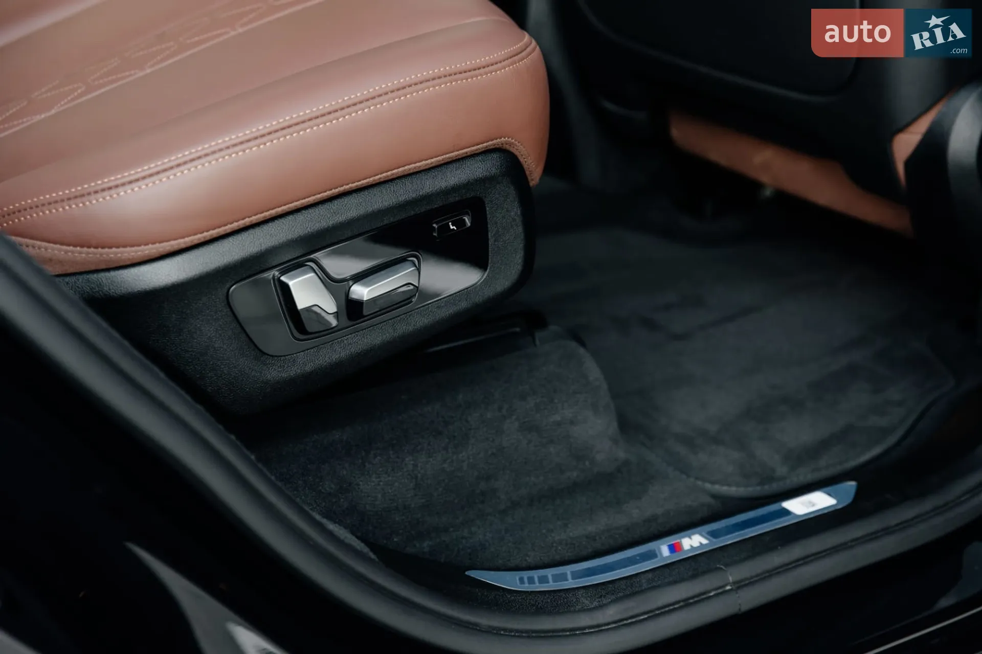 2022 BMW X7 - мініатюра 16