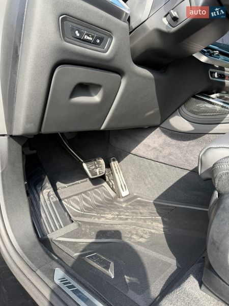 Позашляховик / Кросовер BMW X7 2025 в Києві