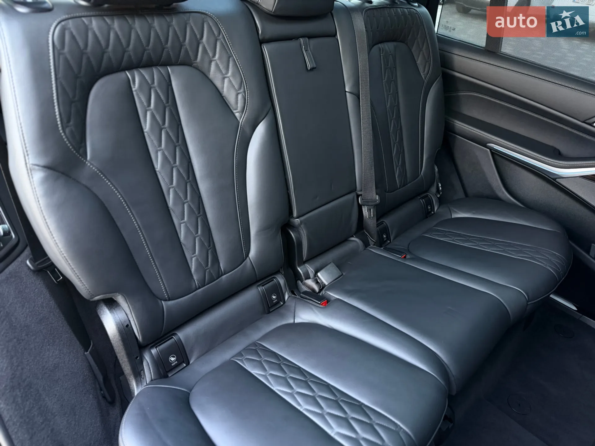 2024 BMW X7 - мініатюра 130
