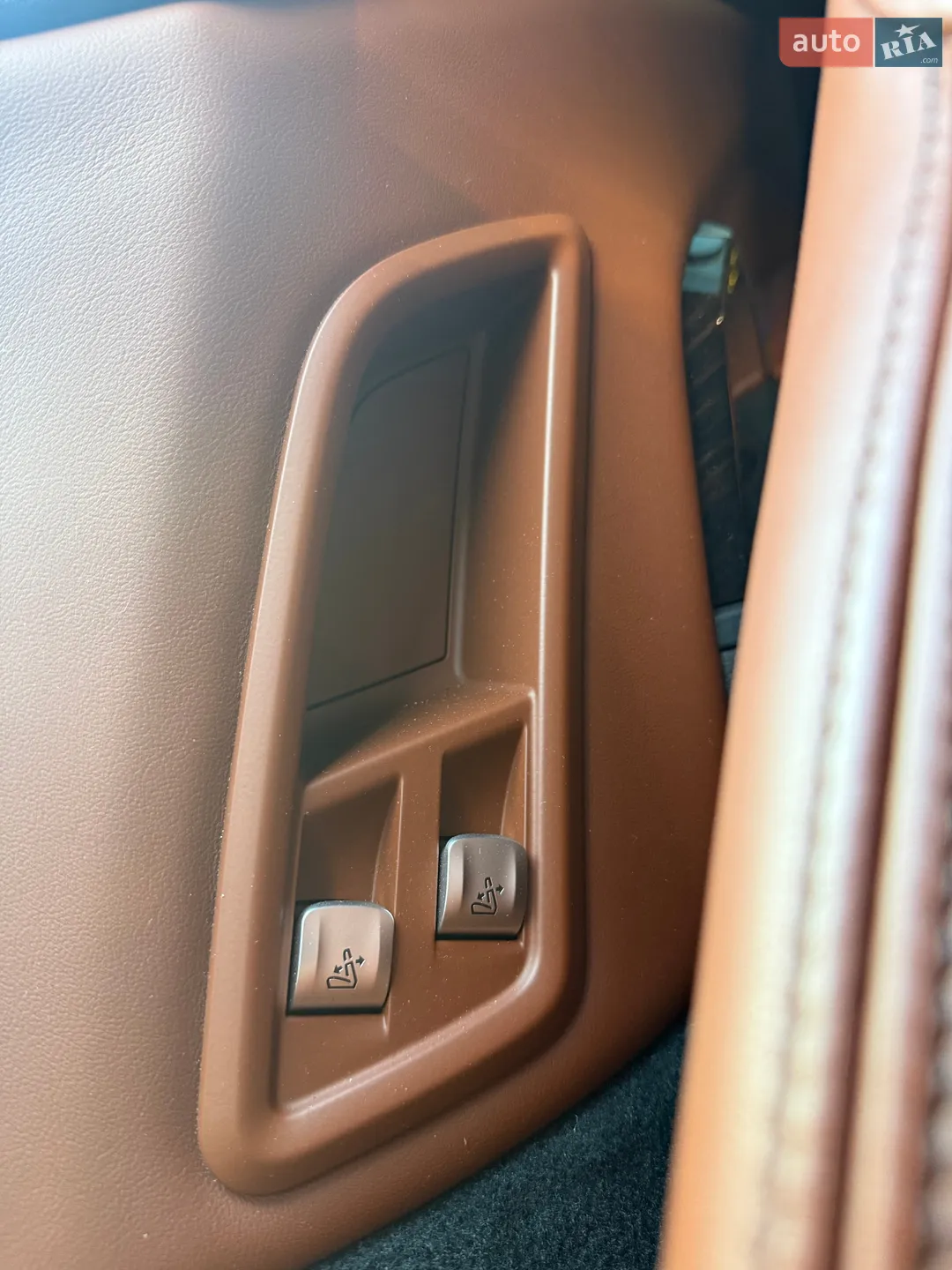 2019 BMW X7 - мініатюра 38