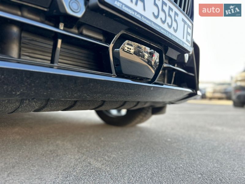 Внедорожник / Кроссовер BMW X7 2025 в Киеве