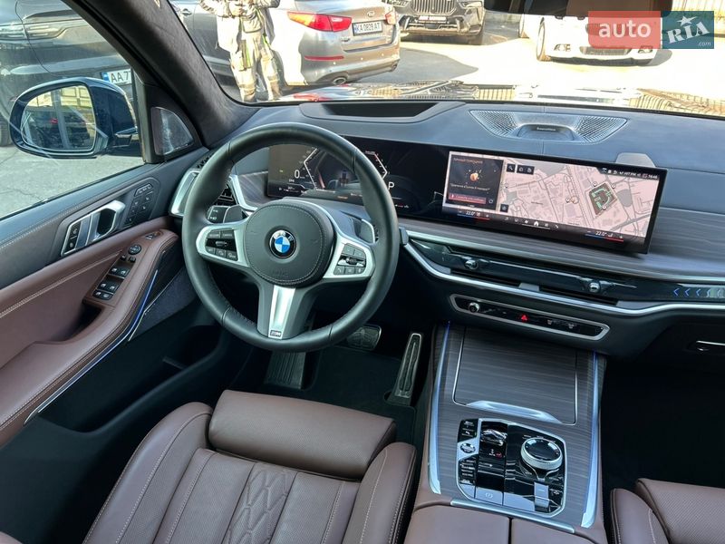 Внедорожник / Кроссовер BMW X7 2025 в Киеве