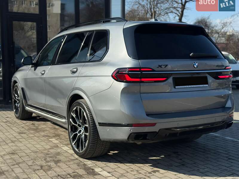 Внедорожник / Кроссовер BMW X7 2024 в Львове