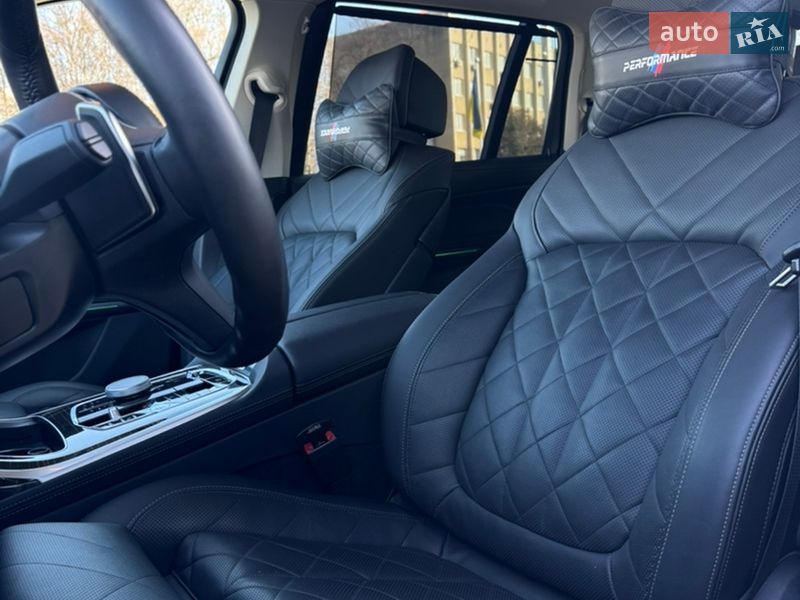 Внедорожник / Кроссовер BMW X7 2024 в Львове