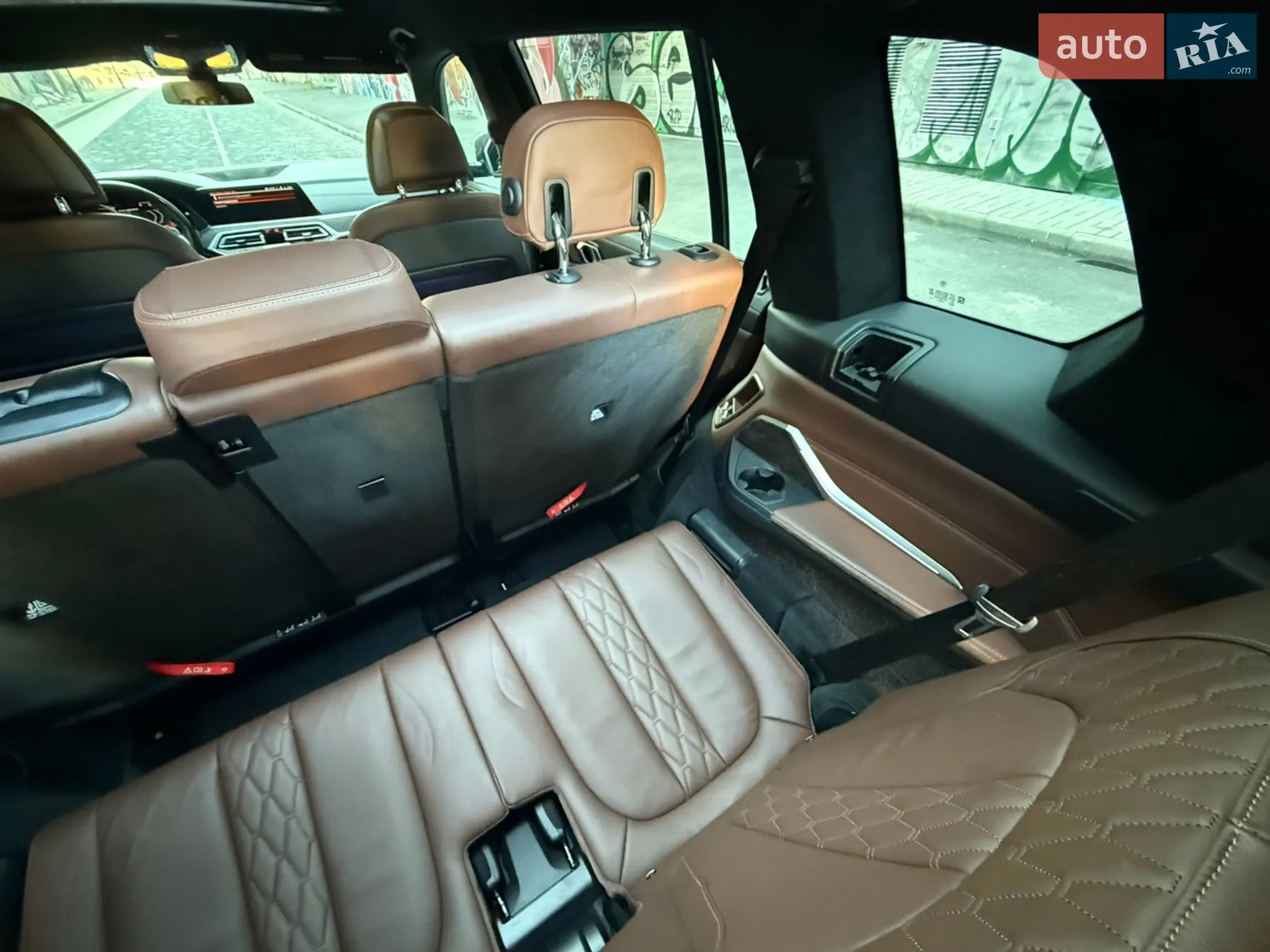 2020 BMW X7 - мініатюра 94