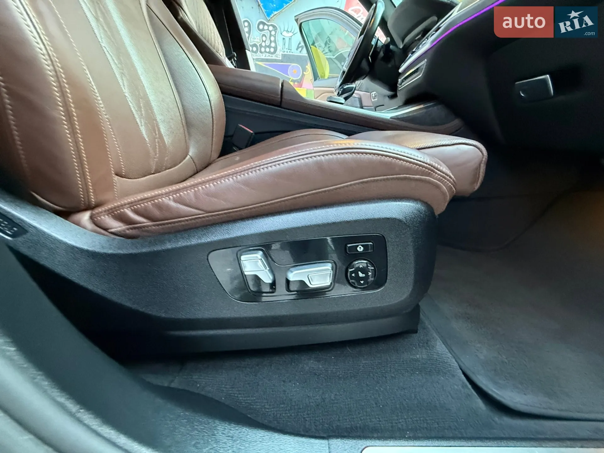 2020 BMW X7 - мініатюра 136