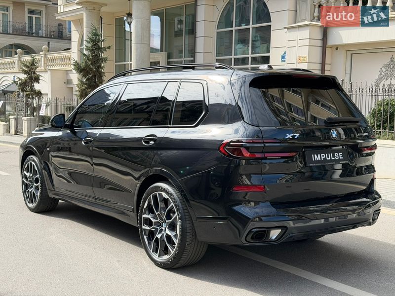 Позашляховик / Кросовер BMW X7 2023 в Києві
