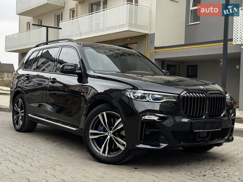 BMW X7 2021