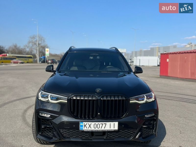Позашляховик / Кросовер BMW X7 2020 в Києві