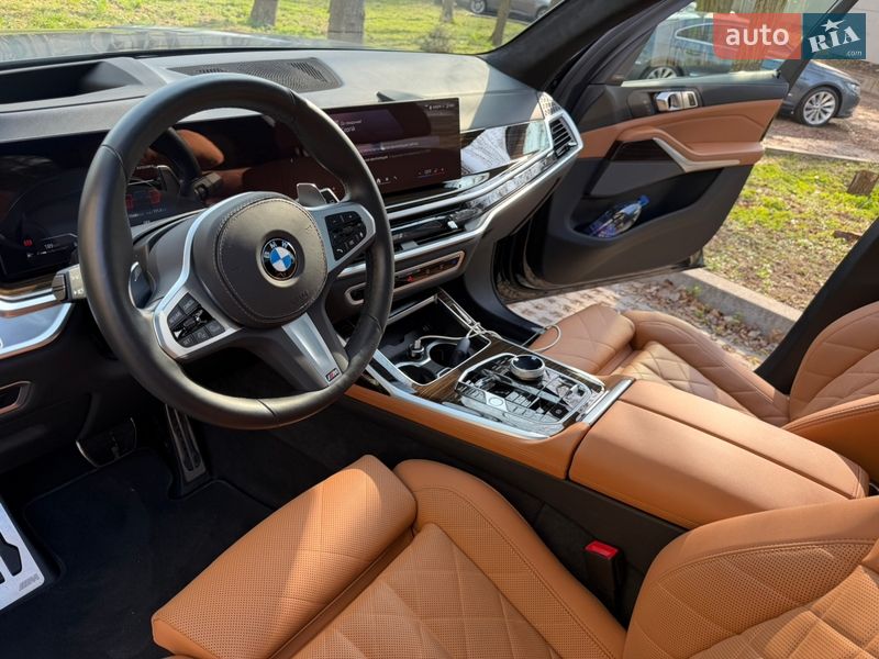 Позашляховик / Кросовер BMW X7 2023 в Києві фото 18 Позашляховик / Кросовер BMW X7 2023 в Києві