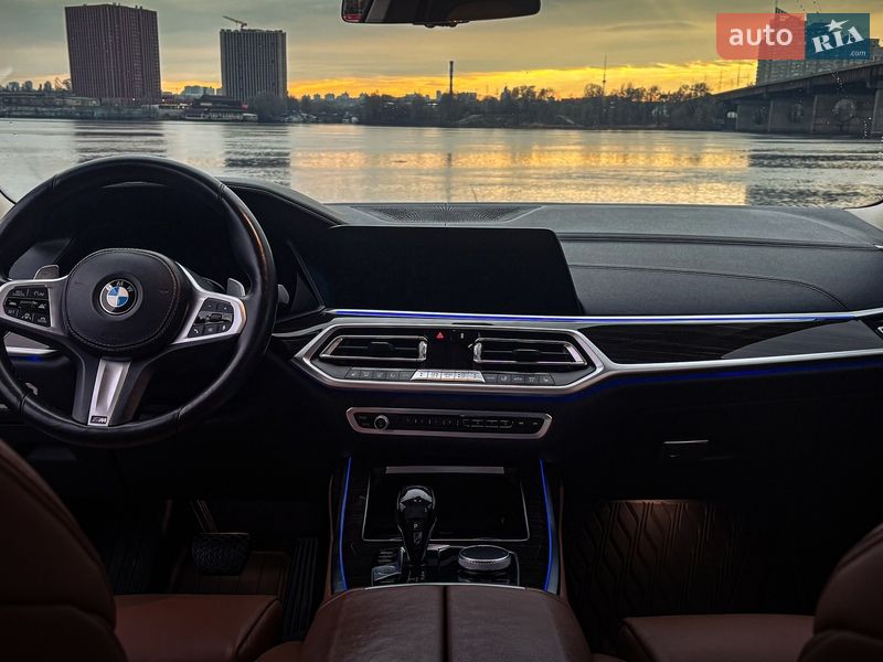 Внедорожник / Кроссовер BMW X7 2019 в Киеве