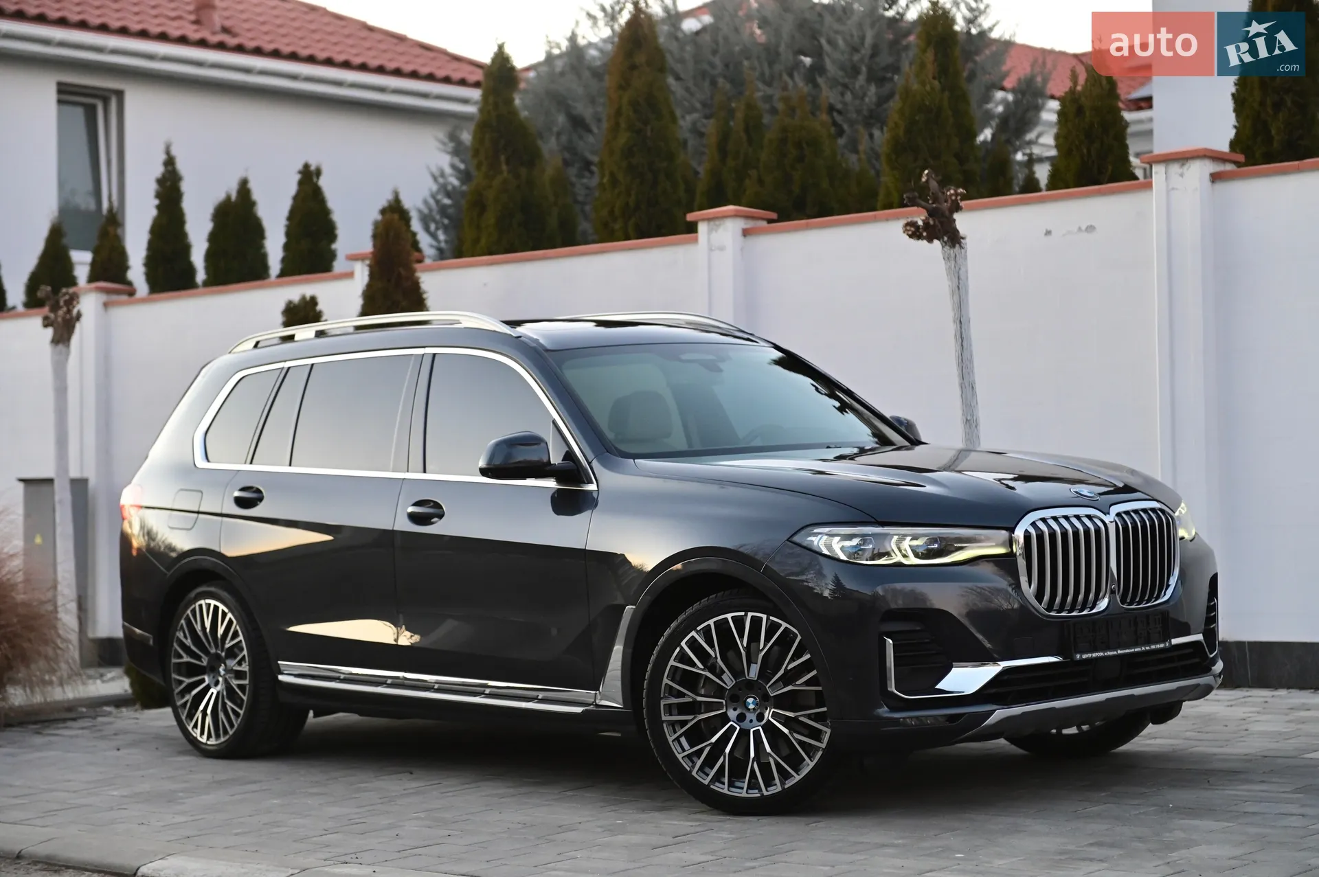 2019 BMW X7 - мініатюра 23