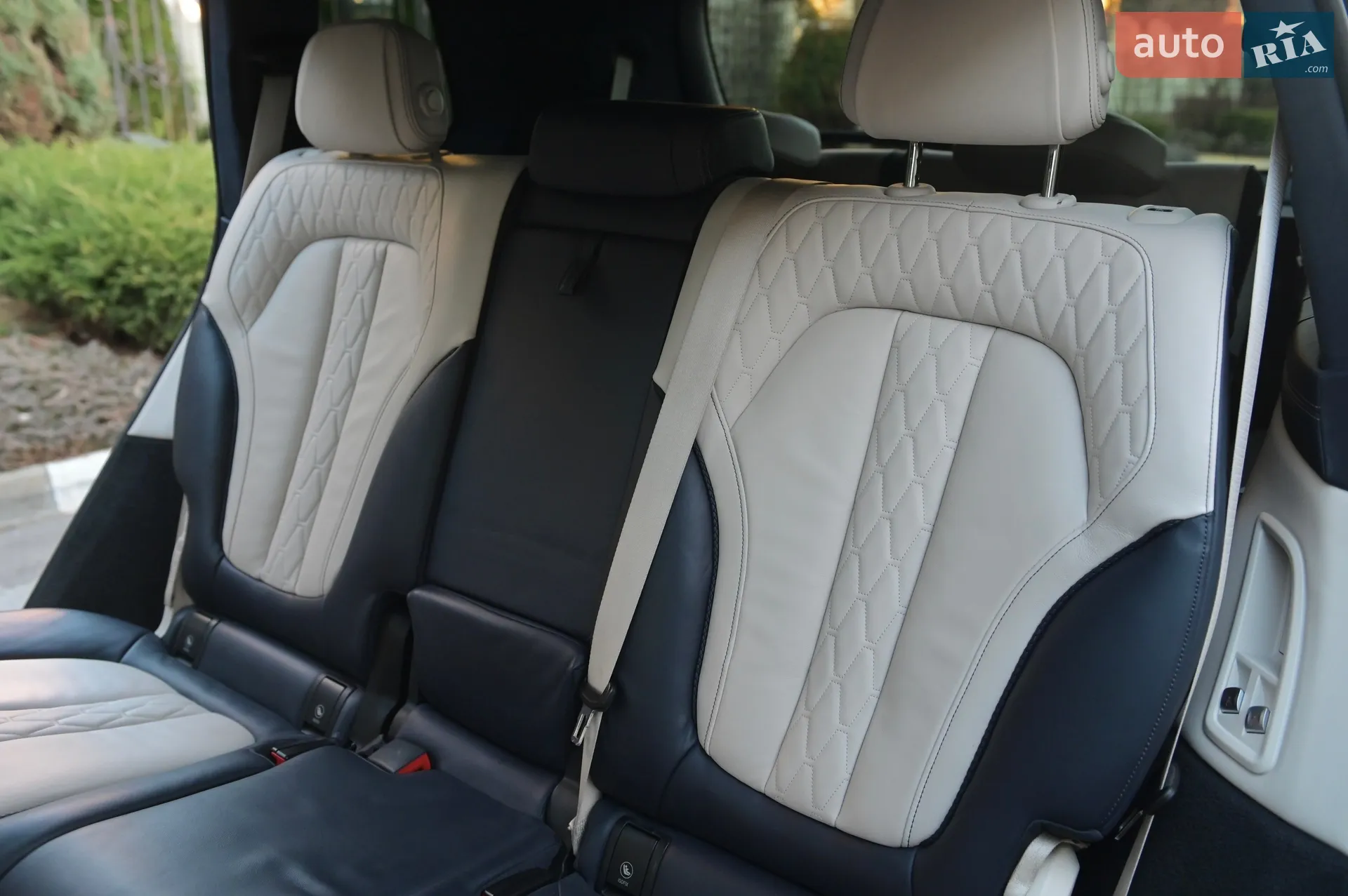 2019 BMW X7 - мініатюра 64