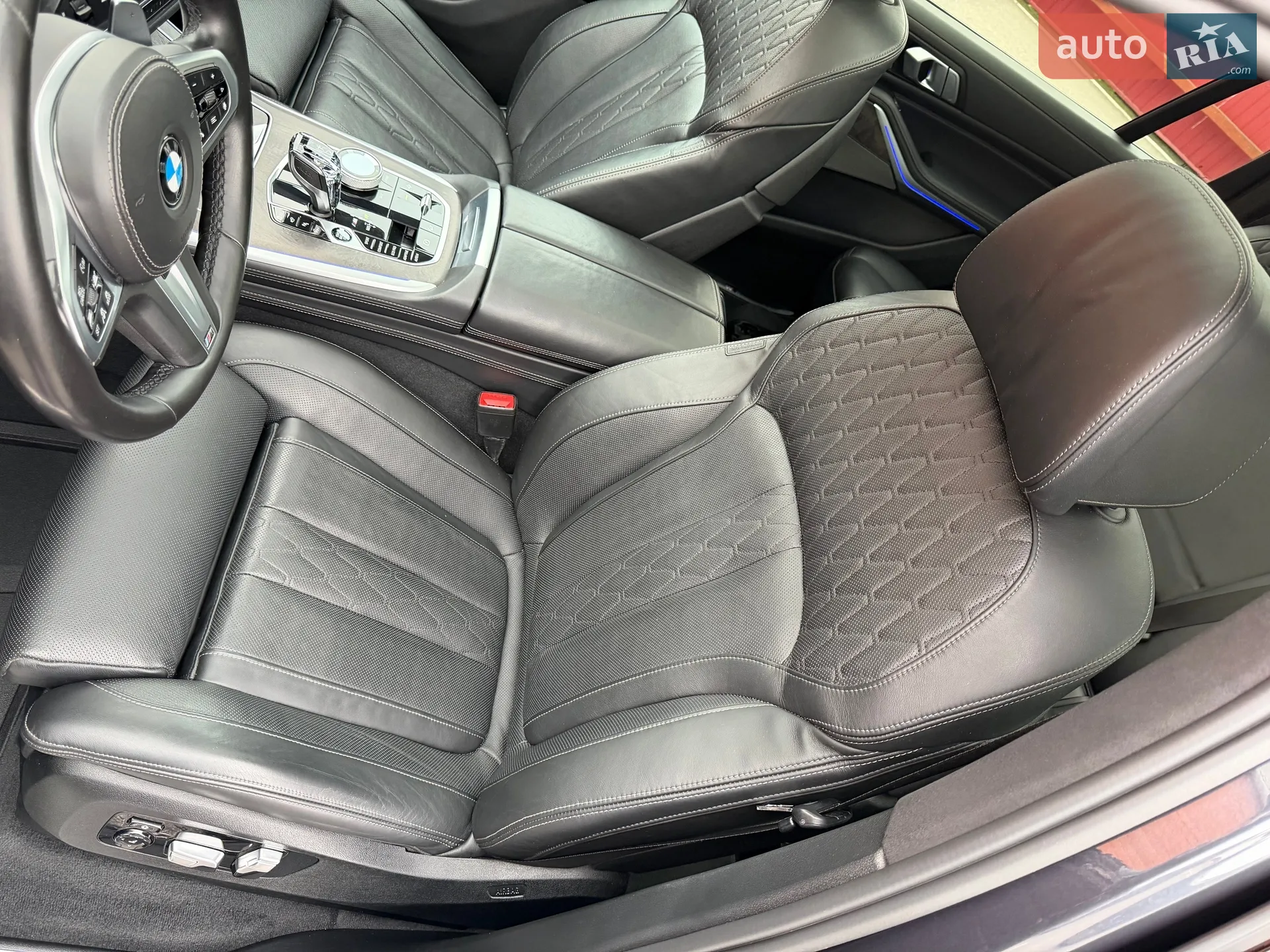 2020 BMW X7 - мініатюра 75