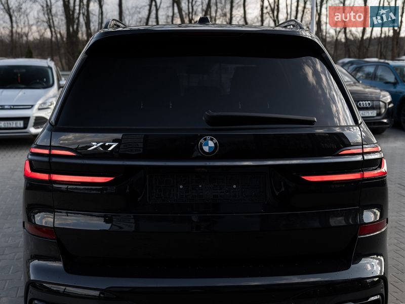 Позашляховик / Кросовер BMW X7 2025 в Львові фото 13 Позашляховик / Кросовер BMW X7 2025 в Львові