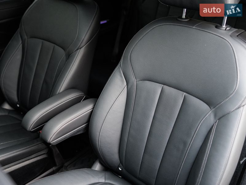 Внедорожник / Кроссовер BMW X7 2021 в Днепре