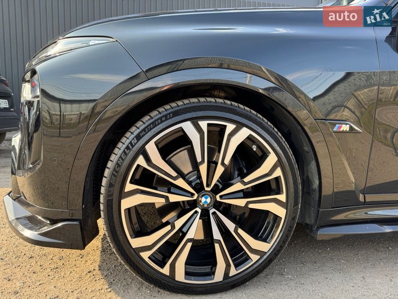 Позашляховик / Кросовер BMW X7 2024 в Києві