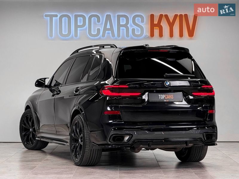 Внедорожник / Кроссовер BMW X7 2024 в Киеве