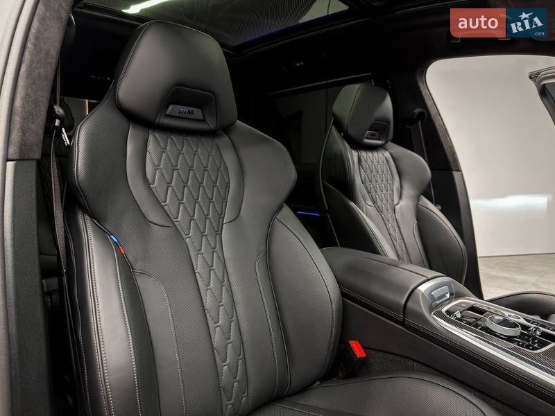 Внедорожник / Кроссовер BMW X7 2024 в Киеве