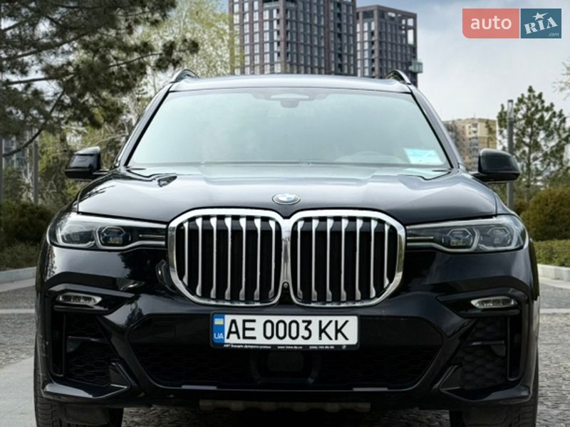 Позашляховик / Кросовер BMW X7 2019 в Дніпрі фото 2 Позашляховик / Кросовер BMW X7 2019 в Дніпрі