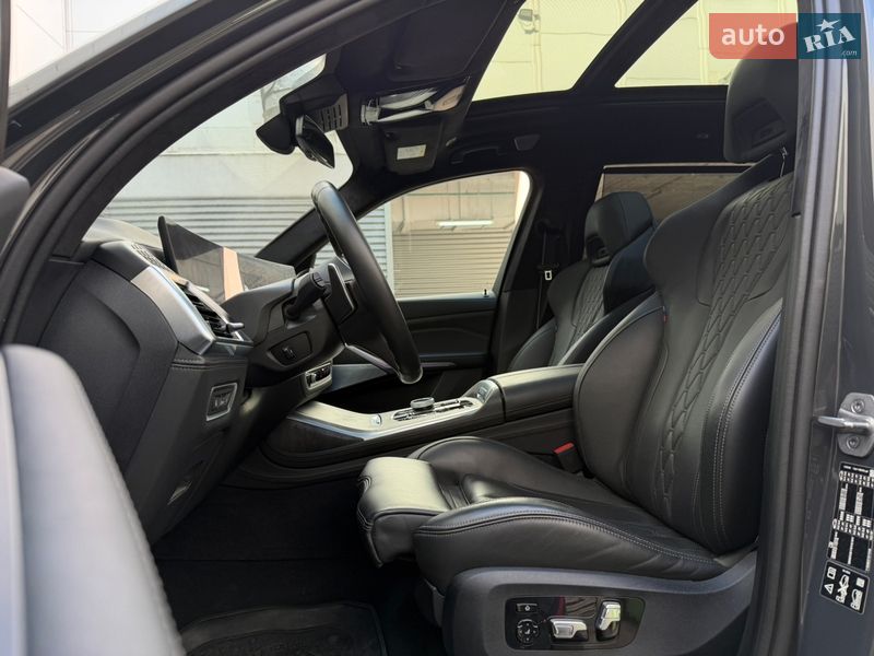 Позашляховик / Кросовер BMW X7 2023 в Києві фото 15 Позашляховик / Кросовер BMW X7 2023 в Києві