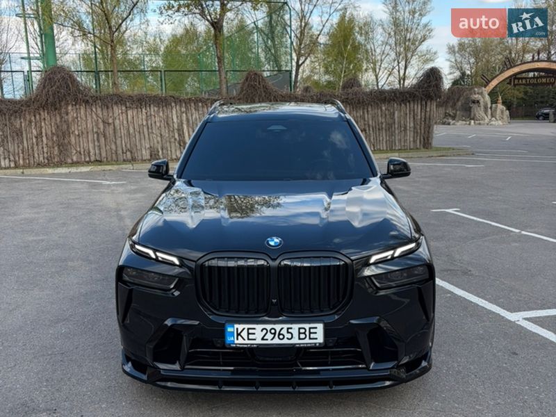 Внедорожник / Кроссовер BMW X7 2025 в Днепре