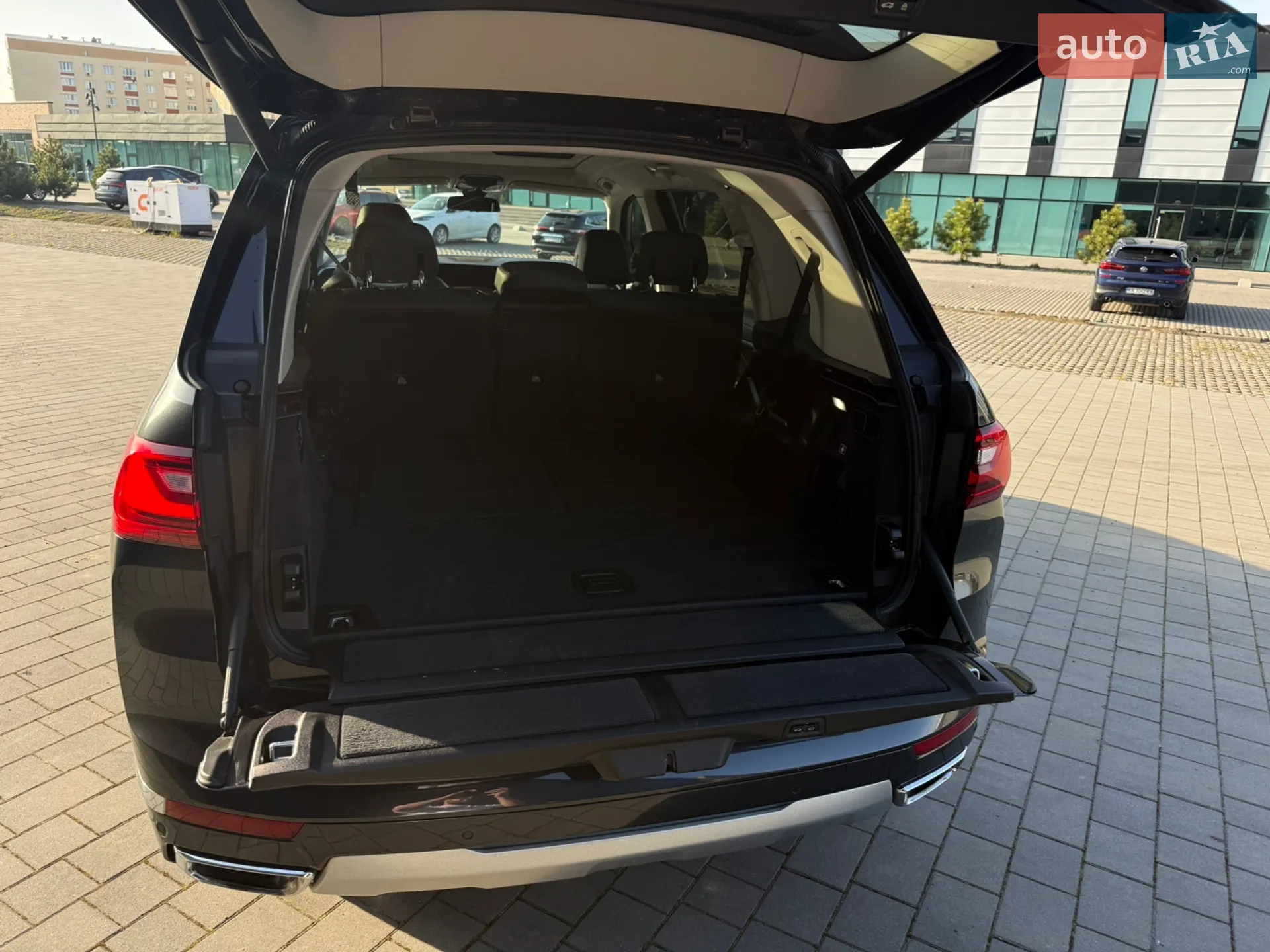 2019 BMW X7 - мініатюра 12