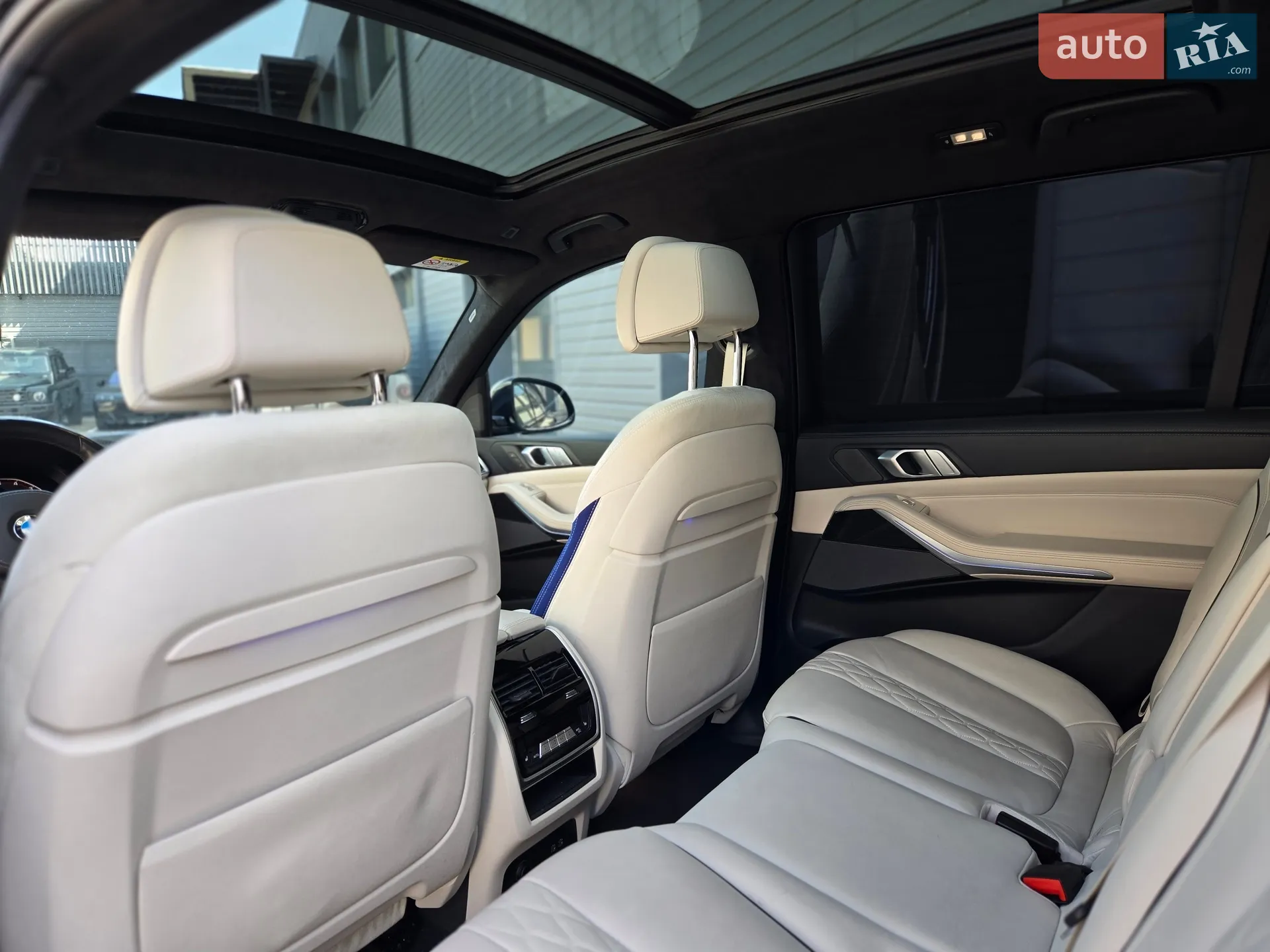 2019 BMW X7 - мініатюра 13