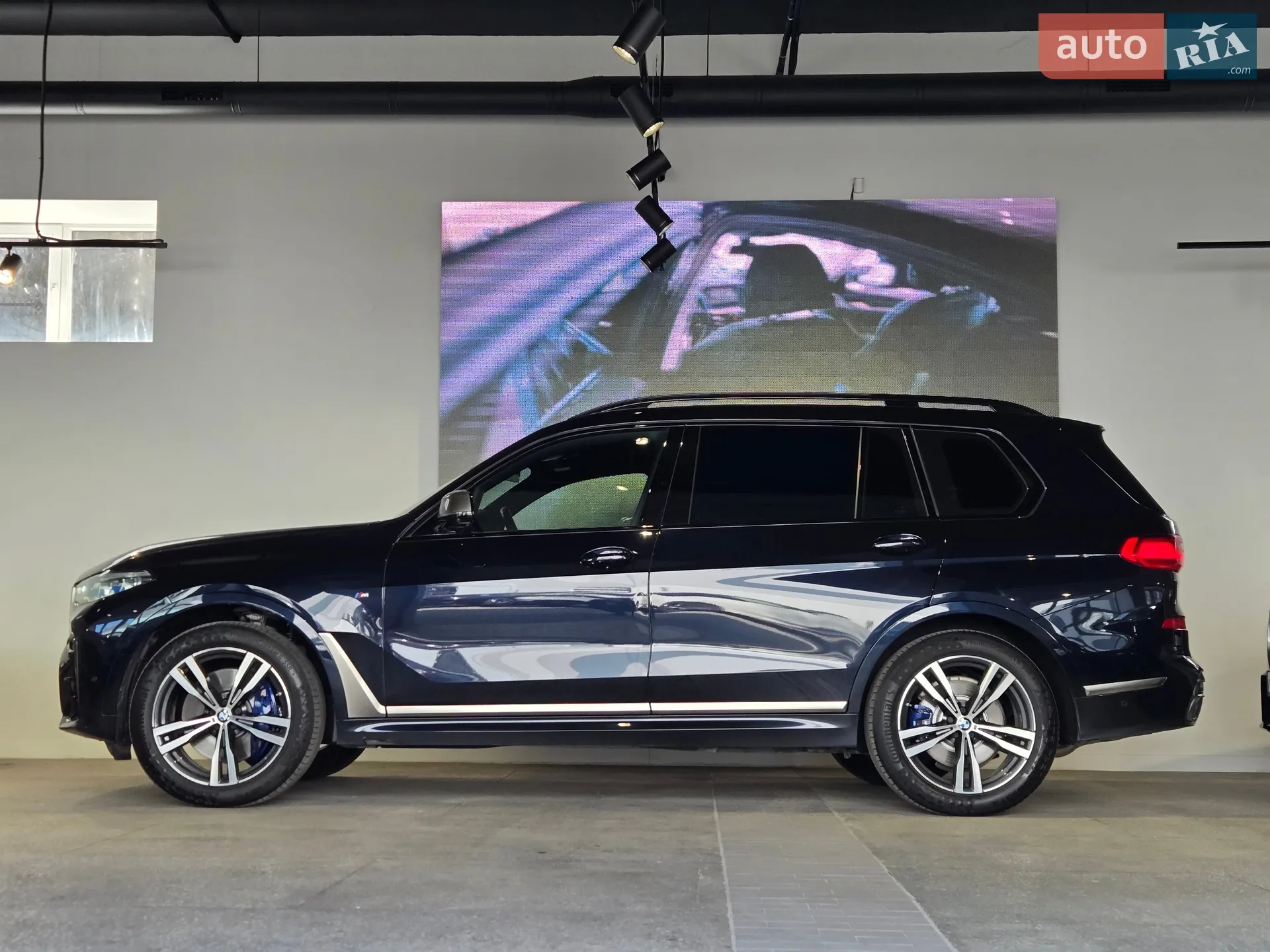 2019 BMW X7 - мініатюра 3