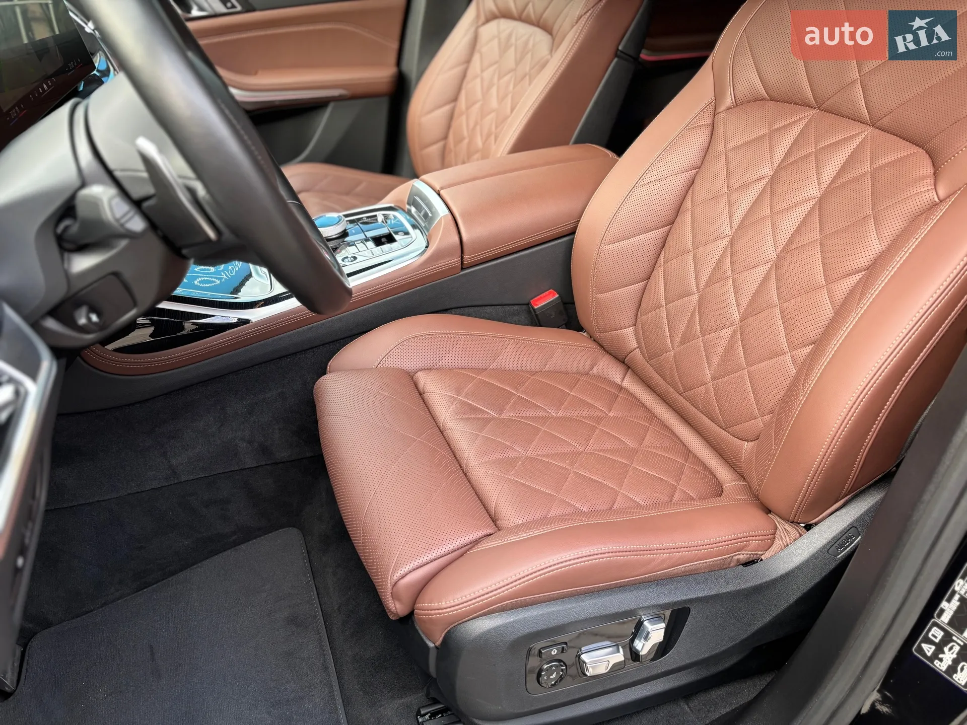 2023 BMW X7 - мініатюра 34
