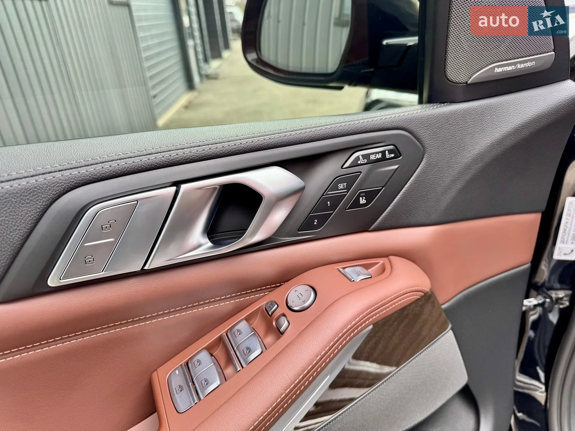 2021 BMW X7 - мініатюра 14