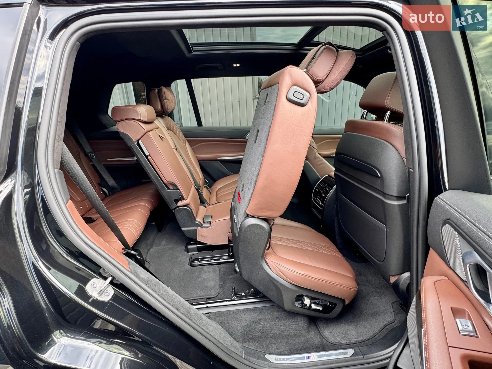 2021 BMW X7 - мініатюра 47