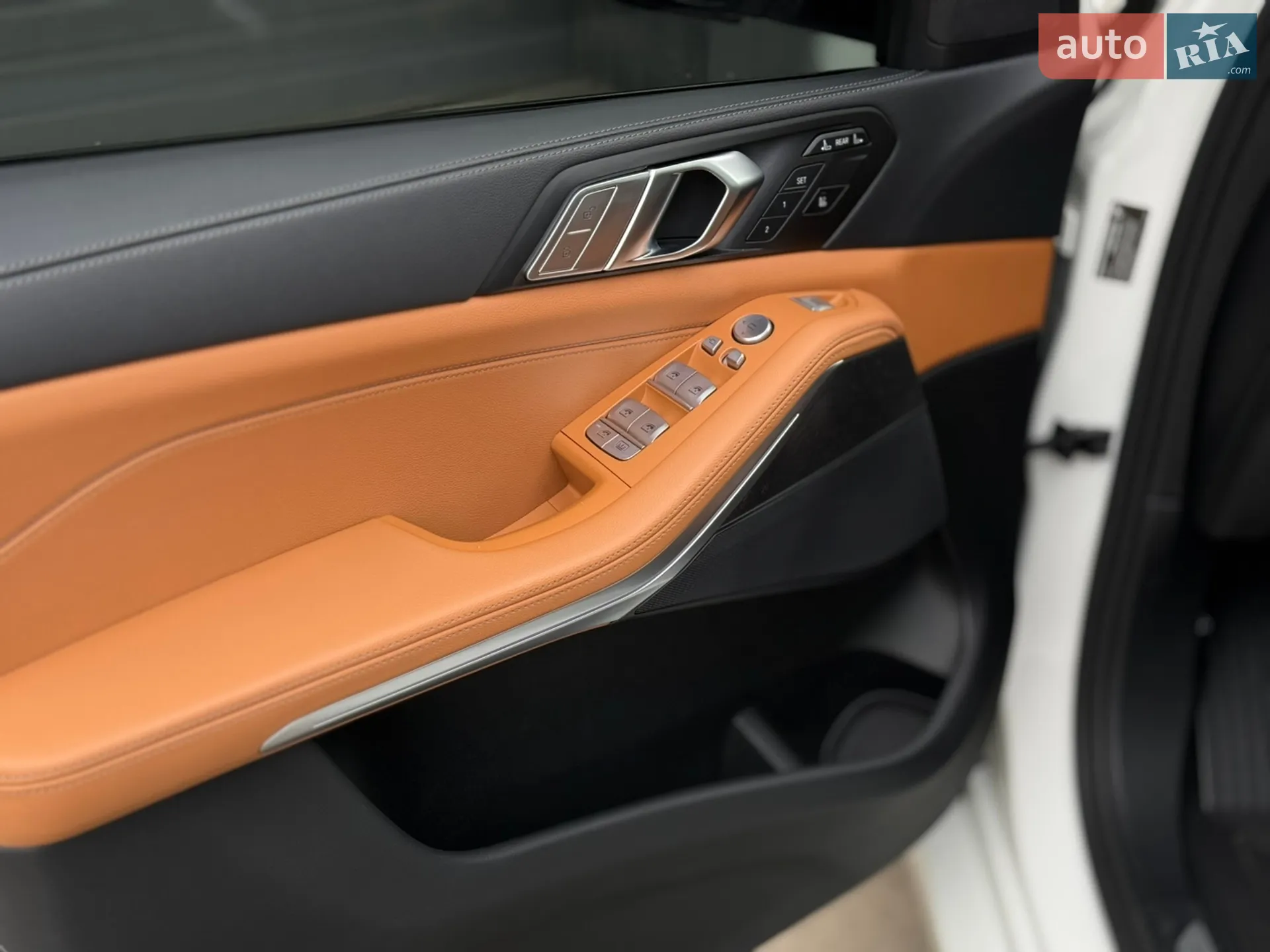 2022 BMW X7 - мініатюра 10