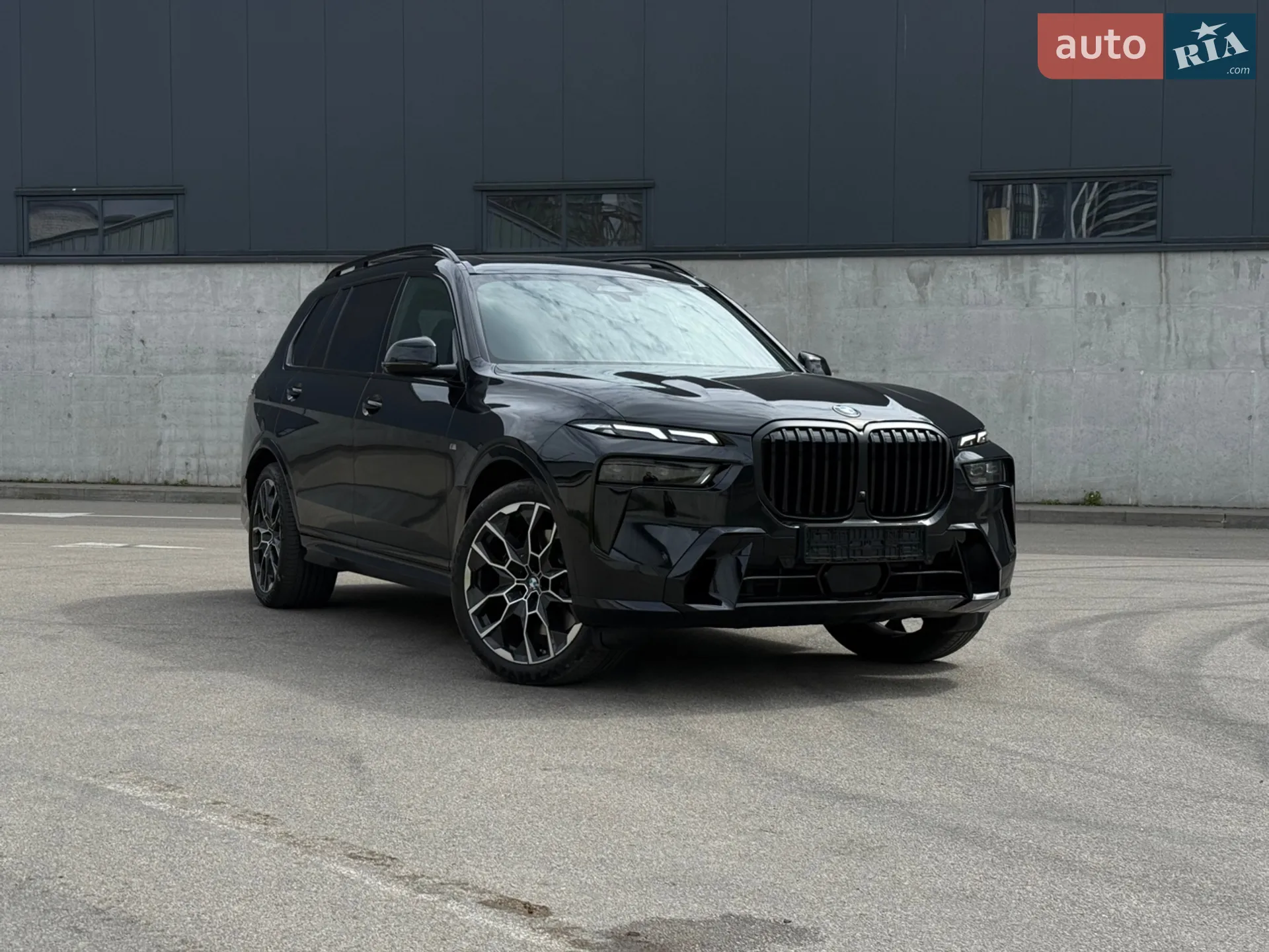 2026 BMW X7 - мініатюра 2